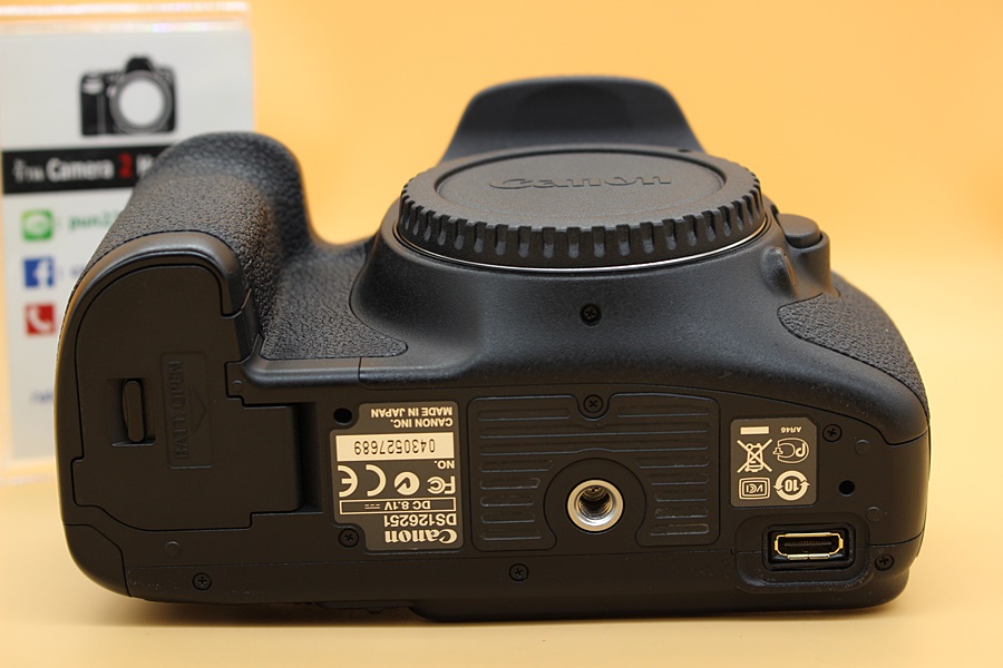 ขาย Body Canon EOS 7D อดีตประกันศูนย์ สภาพสวย ชัตเตอร์ 21,xxxรูป เมนูไทย จอติดฟิล์มแล้ว  อุปกรณ์พร้อมกระเป๋า  อุปกรณ์และรายละเอียดของสินค้า 1.Body Canon EO